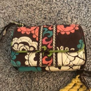 Vera Bradley wallet only used about a few times